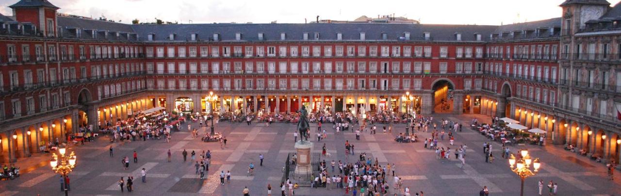 Alfonso VI , Plaza Mayor Apartaments & Rooms Madrid Bagian luar foto